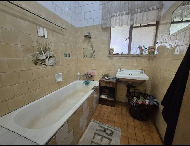 4 BEDROOM HOUSE FOR SALE IN SONLAND PARK